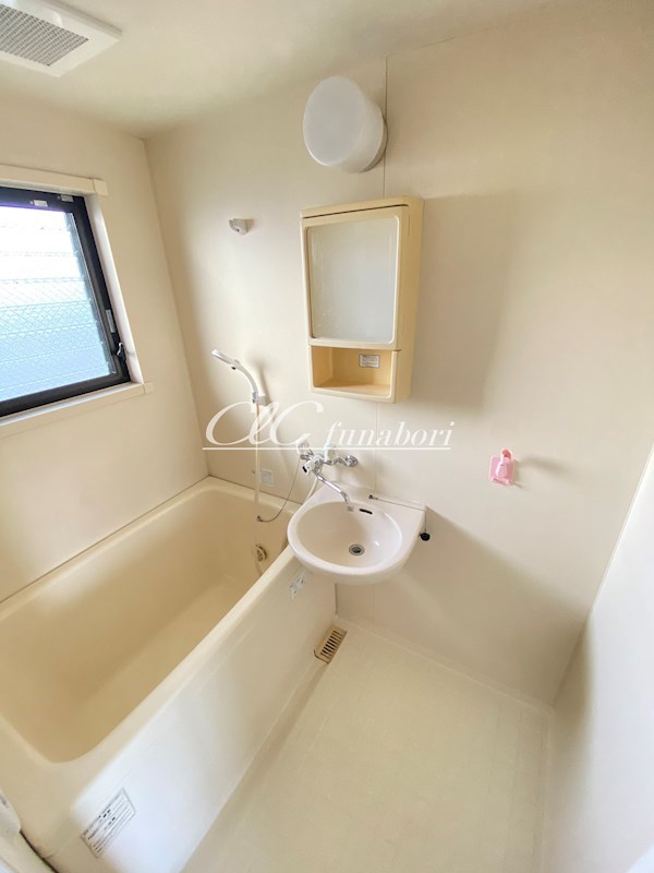 バス・シャワールーム　参考写真