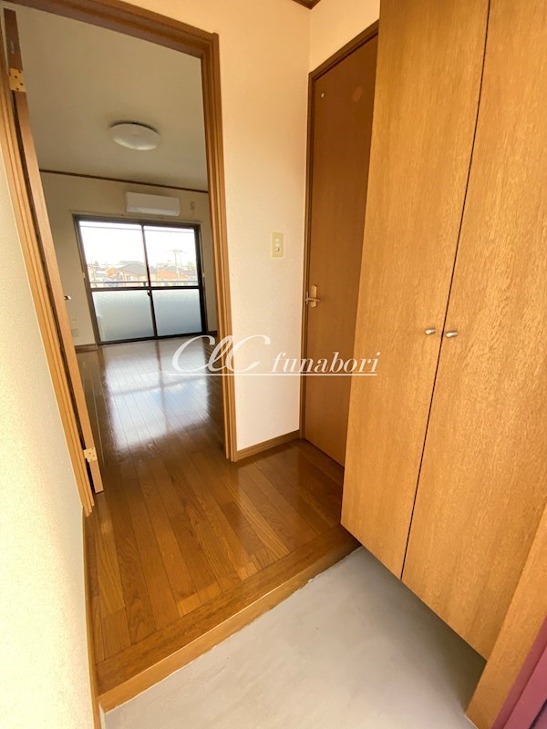 玄関　参考写真