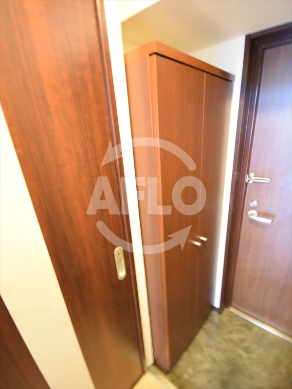 玄関　アーバネックス梅田東　玄関