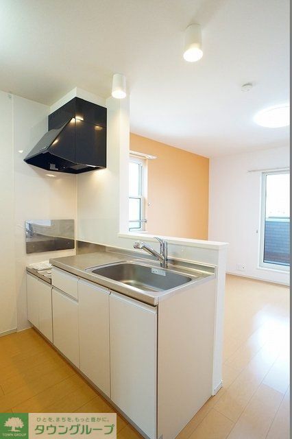 キッチン　お問合せはタウンハウジングまで！※現地待合わせ相談可能