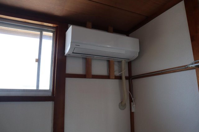 その他　エアコンは各部屋に設置しています。