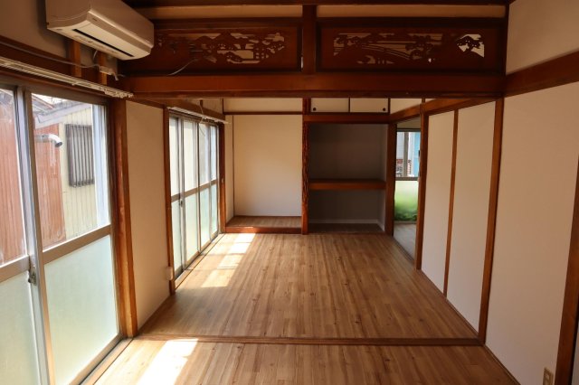 その他部屋・スペース　洋室は2部屋分広く使えます。仕切って2部屋にすることも可能。