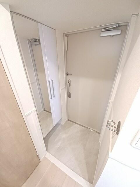 玄関　スアヴィス三ノ輪