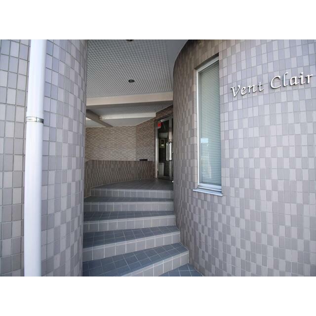 エントランス　現況優先