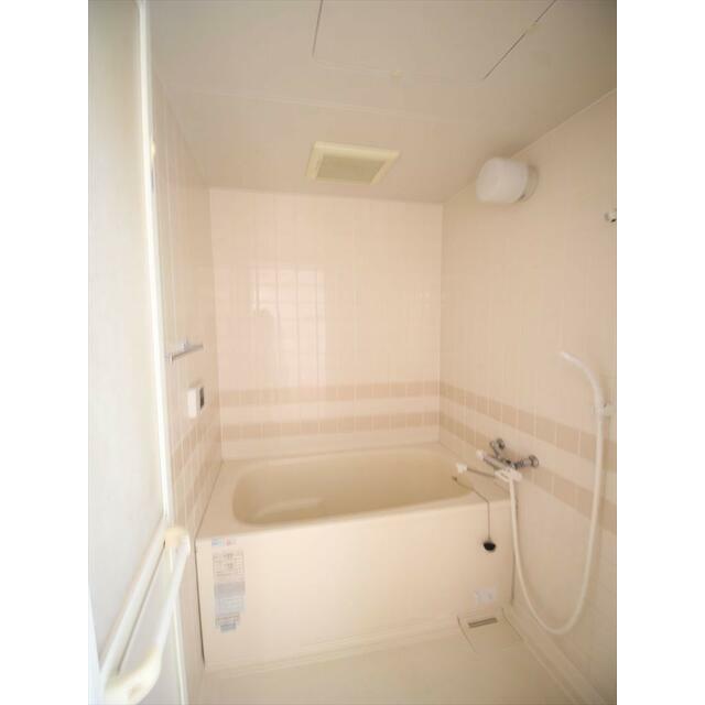 バス・シャワールーム　現況優先