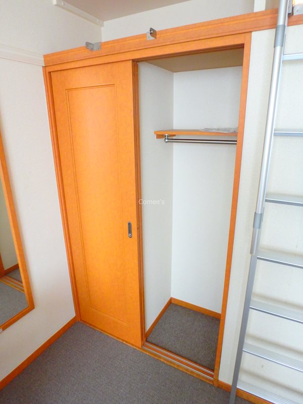 収納　クローゼット