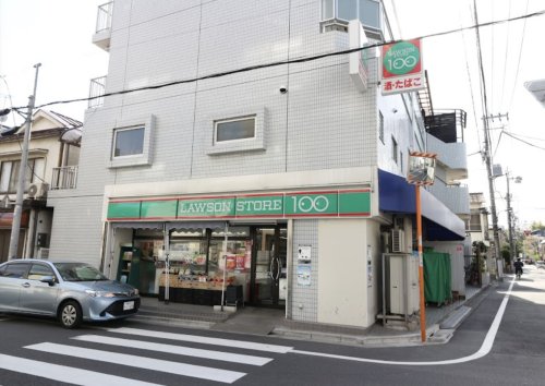 コンビニ　ローソンストア100 LS西落合二丁目店（コンビニ）まで216m