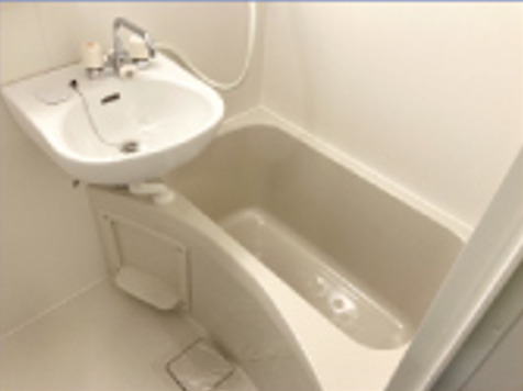 バス・シャワールーム　「見た目じゃなく、心に“しっくりくる”を大切に。」