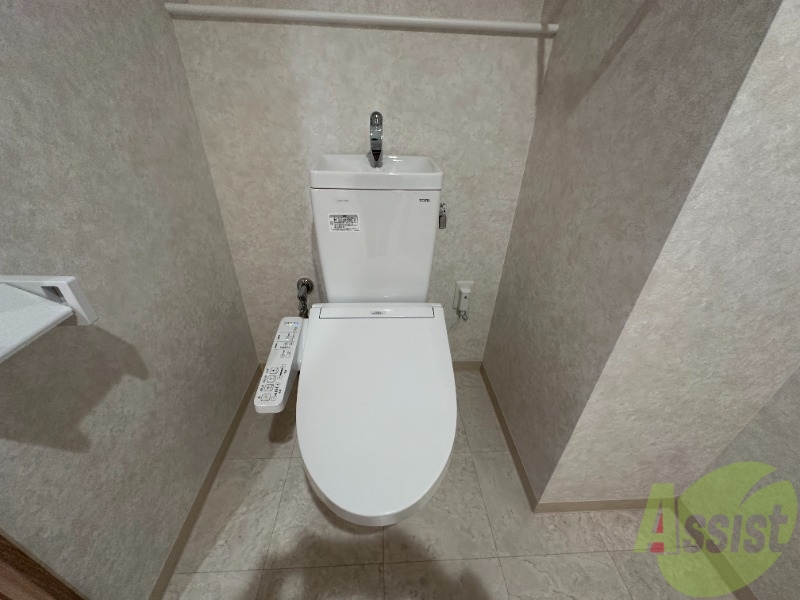 トイレ　洗浄機能付きのトイレとなっておりましたよ。