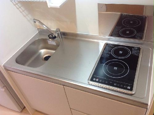 キッチン　2口コンロでお料理の幅もひろがります。