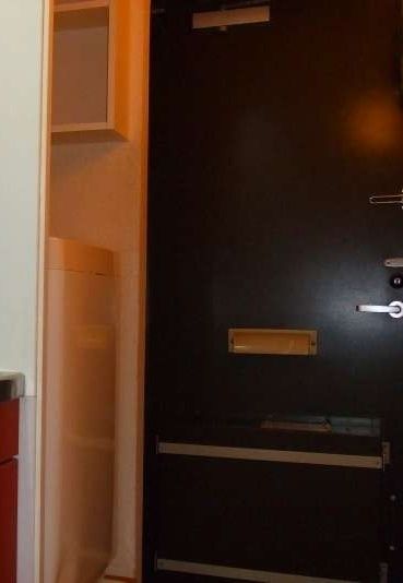 玄関　キッチン