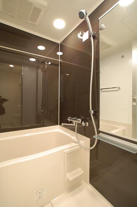 バス・シャワールーム　日々の疲れを癒すお風呂付です