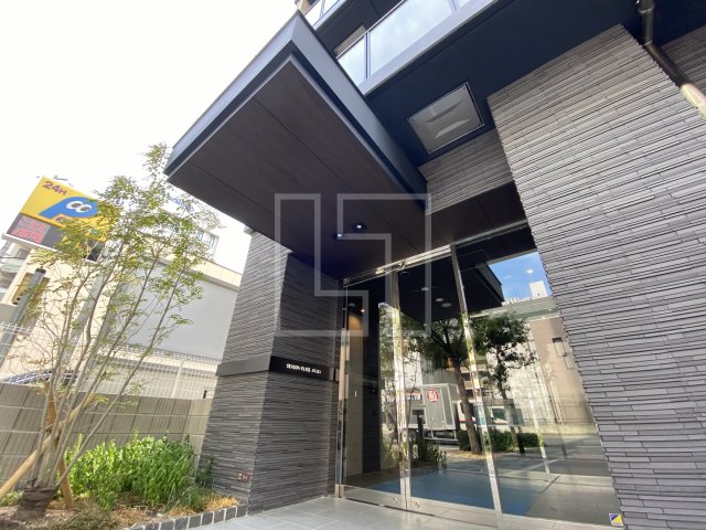 エントランス　シーズンフラッツ阿波座　エントランス
