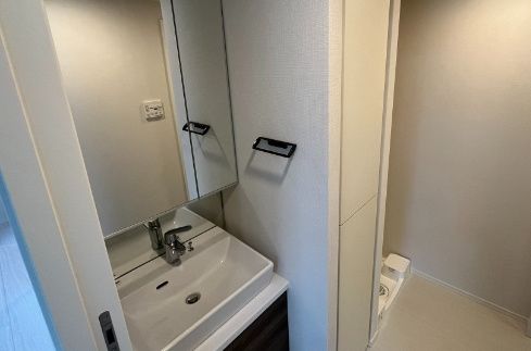 洗面設備　☆きれいな独立洗面台☆