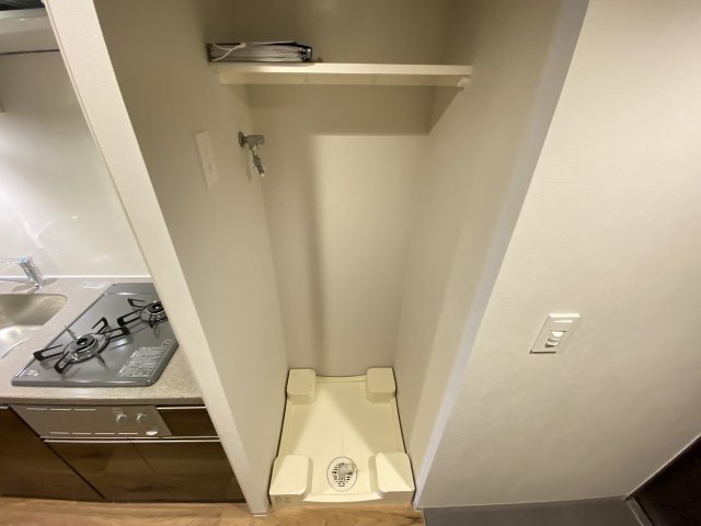 その他　室内洗濯機置場です