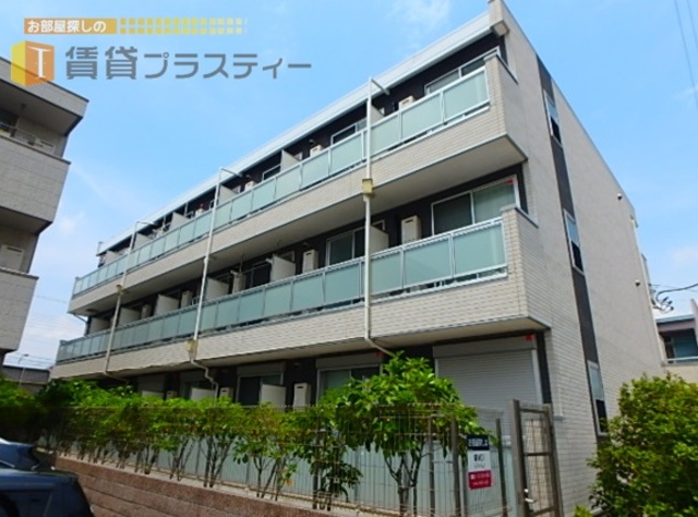 建物外観　大通りから１本入った静かな課環境です。。