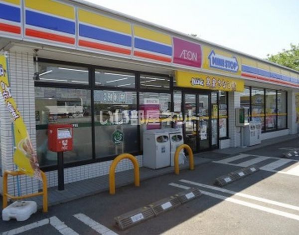 コンビニ　ミニストップ 印西小林店（コンビニ）まで515m