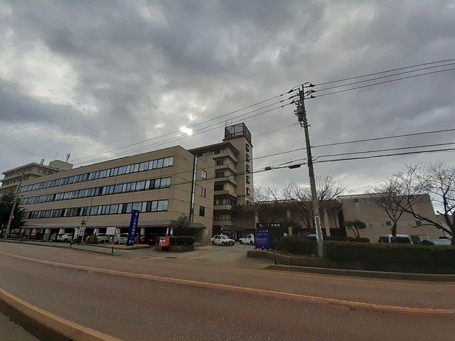 病院　浅ノ川総合病院（病院）まで3000m