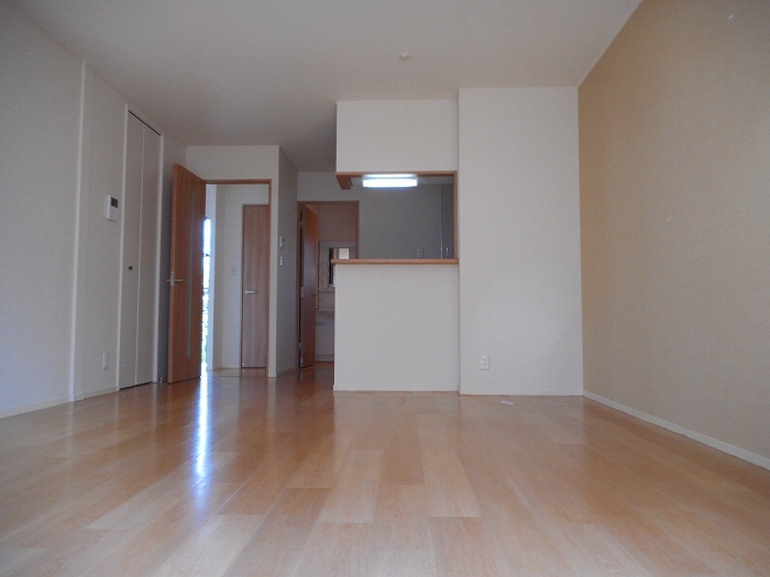 居室・リビング　同タイプ　別部屋写真