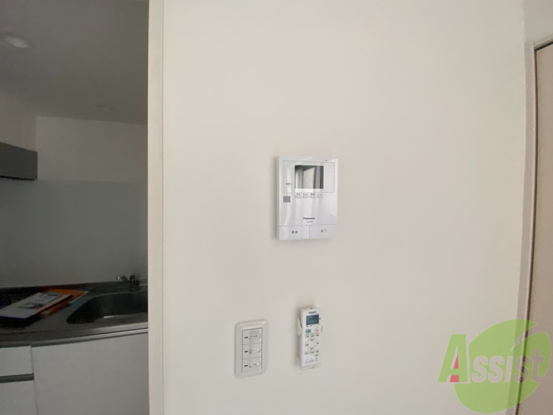 その他設備　モニター付きインターホンは来客時に顔を確認できて安心ですね～