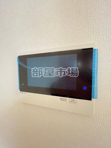 セキュリティ　モニター付きインターホン