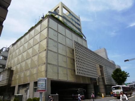 役所　世田谷区北沢総合支所（役所）まで248m