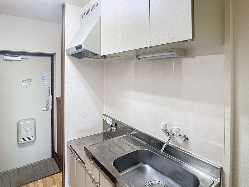 玄関　※他部屋参照