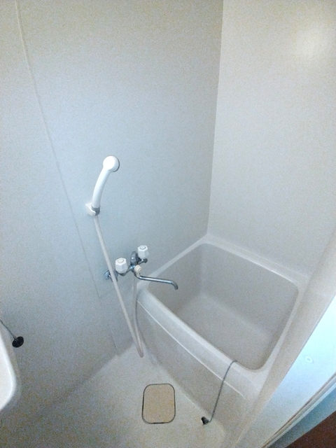 バス・シャワールーム　★広角レンズ撮影写真