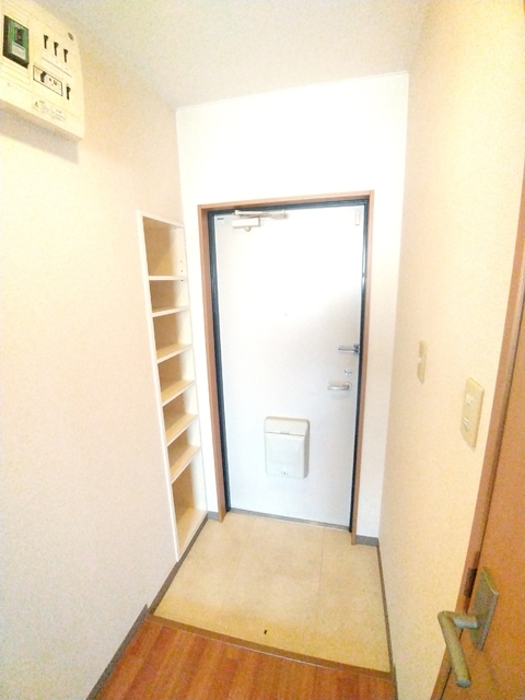 玄関　★広角レンズ撮影写真