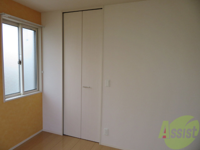 収納　クローゼットがありました。お洋服や荷物はここへ