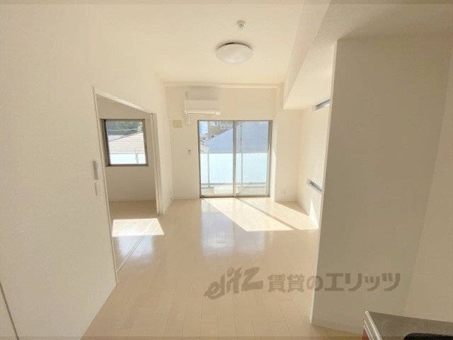 居室・リビング　リビング