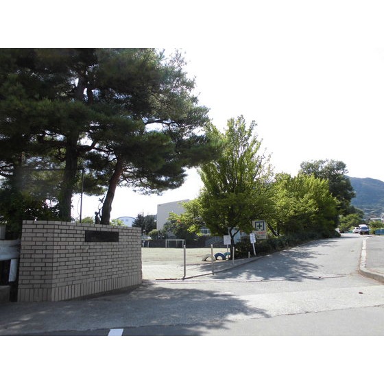 小学校　長野市立浅川小学校（小学校）まで1028m