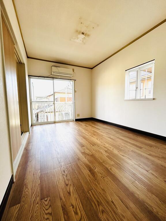 居室・リビング　洋室6帖　エアコン付き