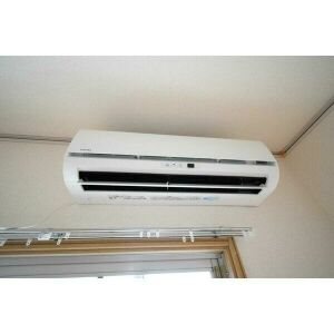 その他設備　エアコン完備で一年中快適♪(同建物の別部屋の写真)