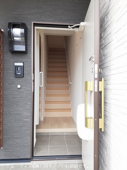 玄関　※参考　同シリーズの写真です