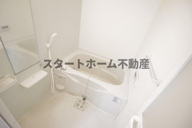 バス・シャワールーム　お風呂で日々の疲れを落としましょう