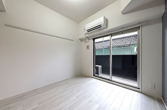 その他　★洋室 ※内装カラーは現況優先