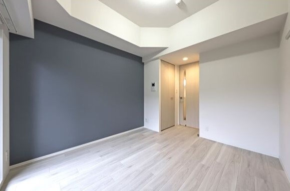 居室・リビング　★リビング ※内装カラーは現況優先