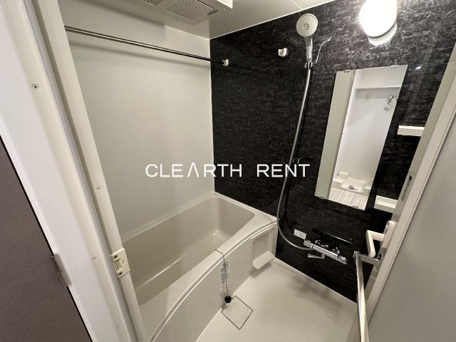 バス・シャワールーム　浴室乾燥機付きバスルーム/追焚機能付き