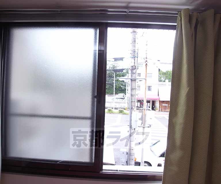 その他部屋・スペース　東向きの窓があります。