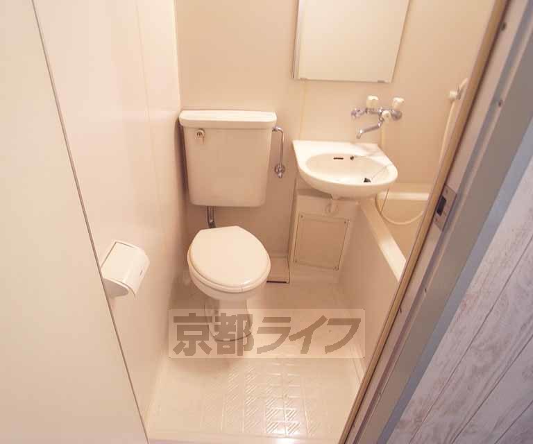 トイレ　トイレ、ＵＢ。