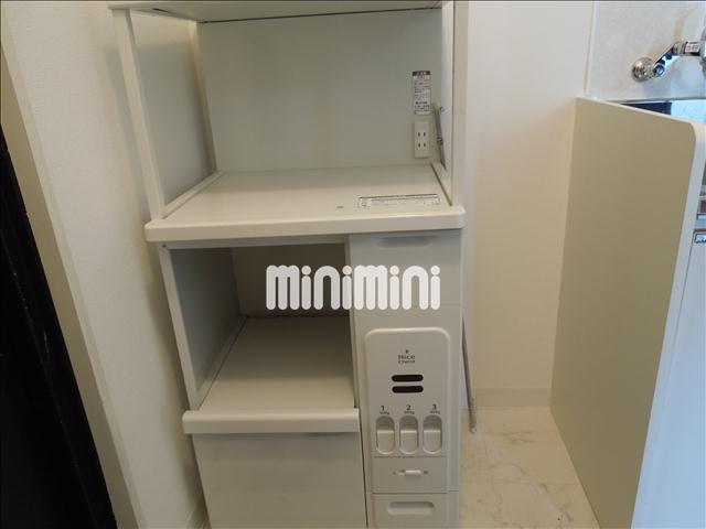 その他設備　収納棚あります。