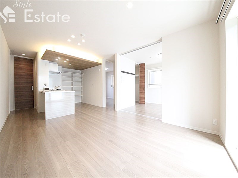 居室・リビング　内装