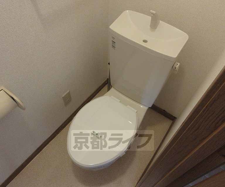 トイレ　清潔感あるトイレです！