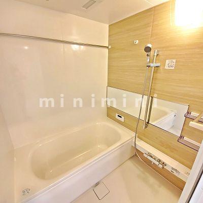 バス・シャワールーム　※写真は別号室のものですので現状優先とさせていただきます