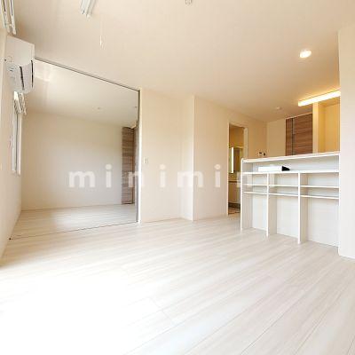 居室・リビング　※写真は別号室のものですので現状優先とさせていただきます