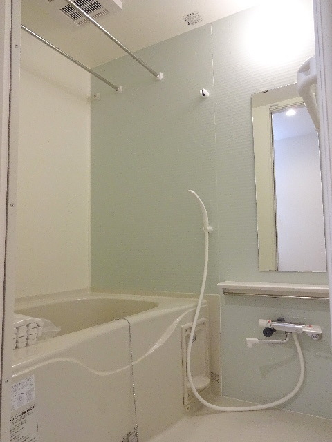 バス・シャワールーム　★追い焚き・浴室乾燥機付きバス★