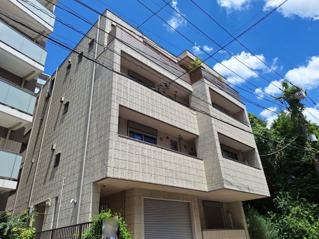 建物外観　★現地待ち合わせでご案内も可能です★