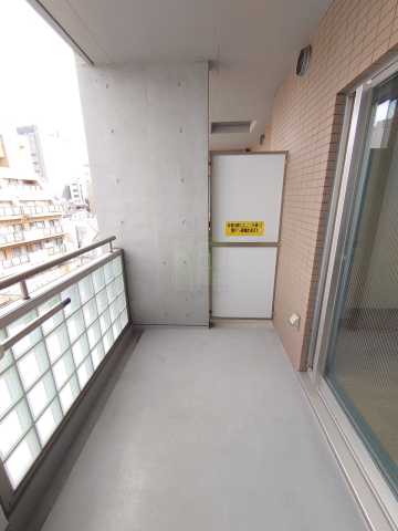 バルコニー　スカーラ四谷第2