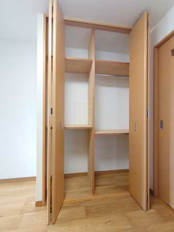 収納　スカーラ四谷第2